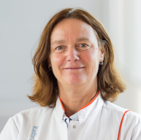 Prof. Dr. Nicole van de Kar.